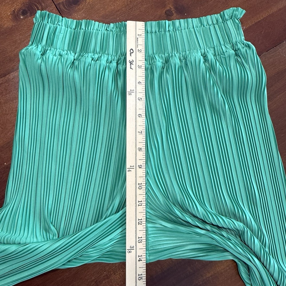 ODDY Womens Pleated Pants Size M Kelly Green Elastic Waist Satin Wide Leg Resort - Picture 7 of 8